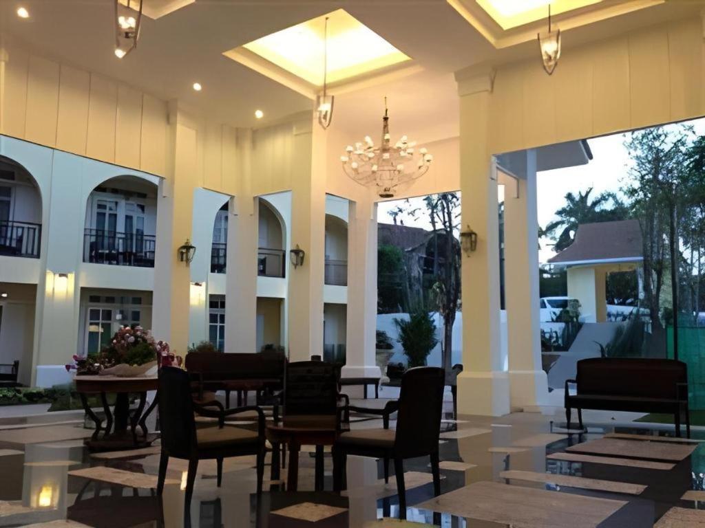 Khamthana The Colonial Hotel Chiangrai Чианг Рай Екстериор снимка