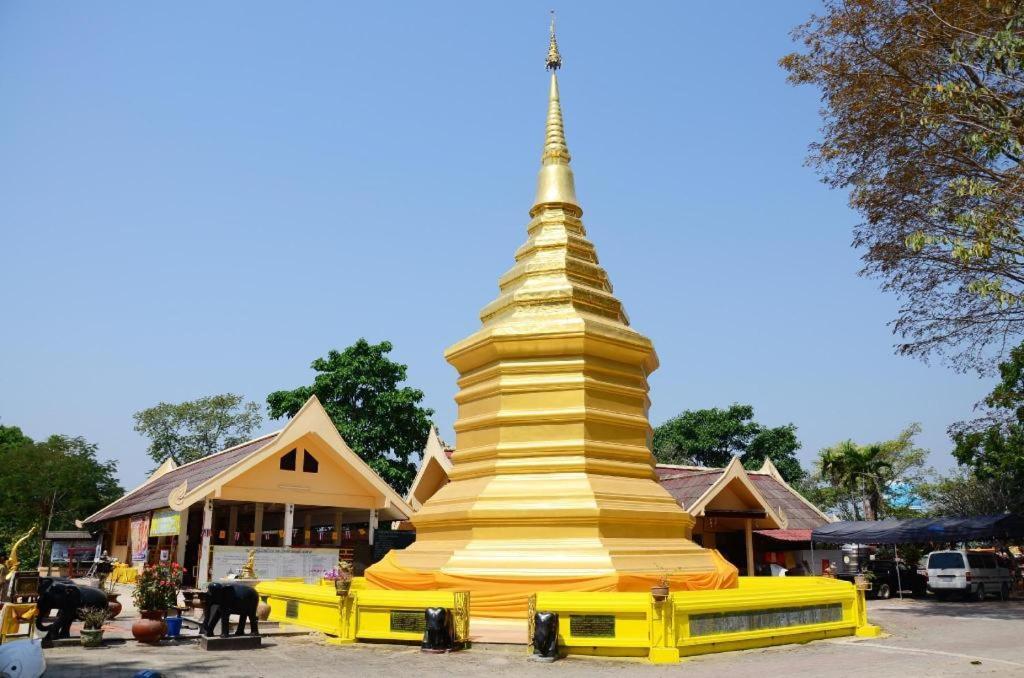 Khamthana The Colonial Hotel Chiangrai Чианг Рай Екстериор снимка