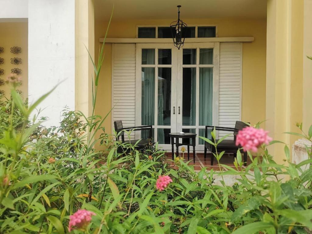 Khamthana The Colonial Hotel Chiangrai Чианг Рай Екстериор снимка