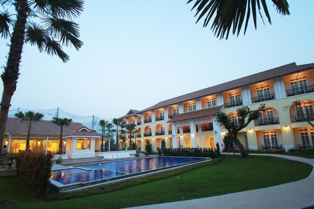 Khamthana The Colonial Hotel Chiangrai Чианг Рай Екстериор снимка
