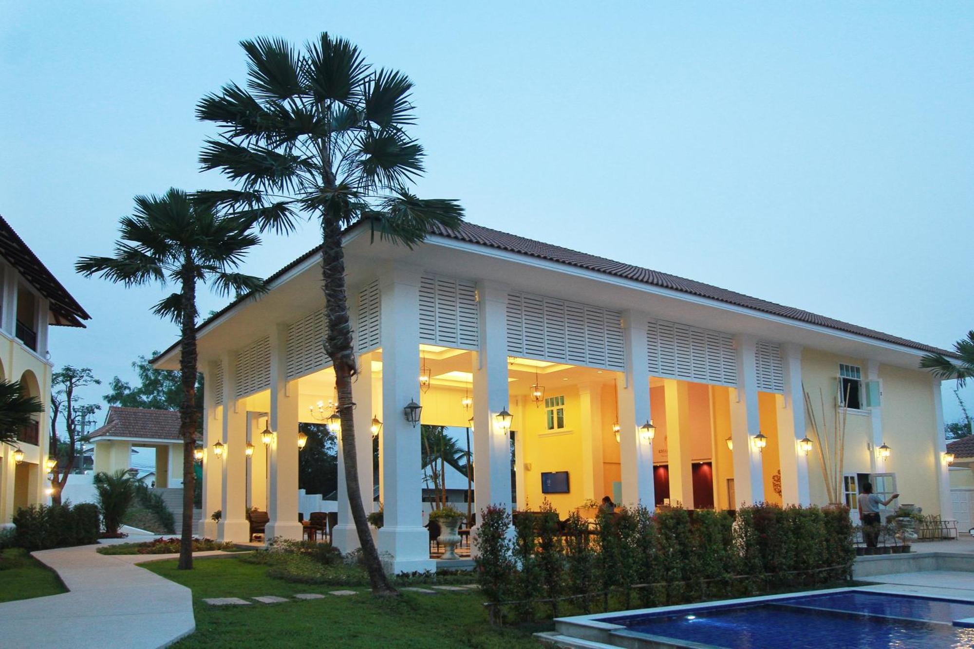 Khamthana The Colonial Hotel Chiangrai Чианг Рай Екстериор снимка